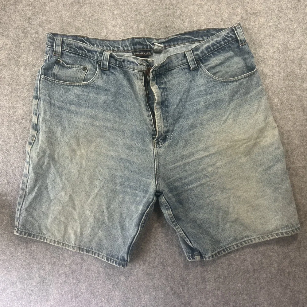 Private‎ Club Relaxed Fit Denim Shorts 44 Light Wash 100% Cotton Distressed